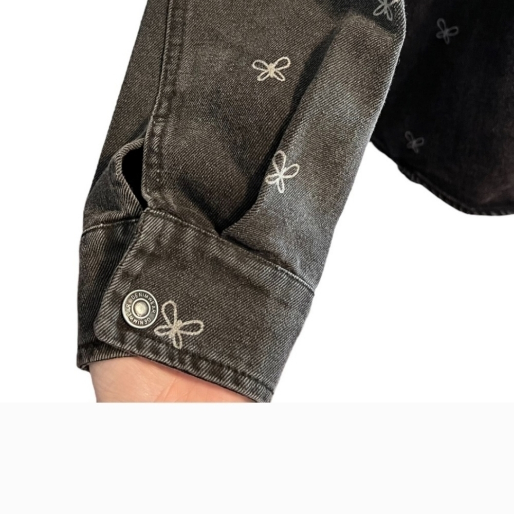 Stoosh Vintage Denim Women's Size L Black/Grey Butterfly Print Cropped Jacket - Picture 6 of 14